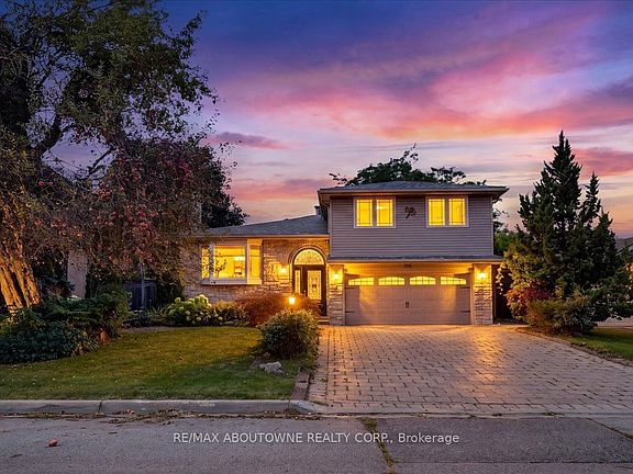 2nd image of 24 Golf View Dr