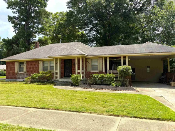 4651 Flamingo Rd, Memphis, TN 38117