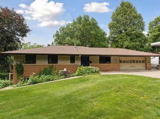 1717 York Ave N, Golden Valley, MN 55422