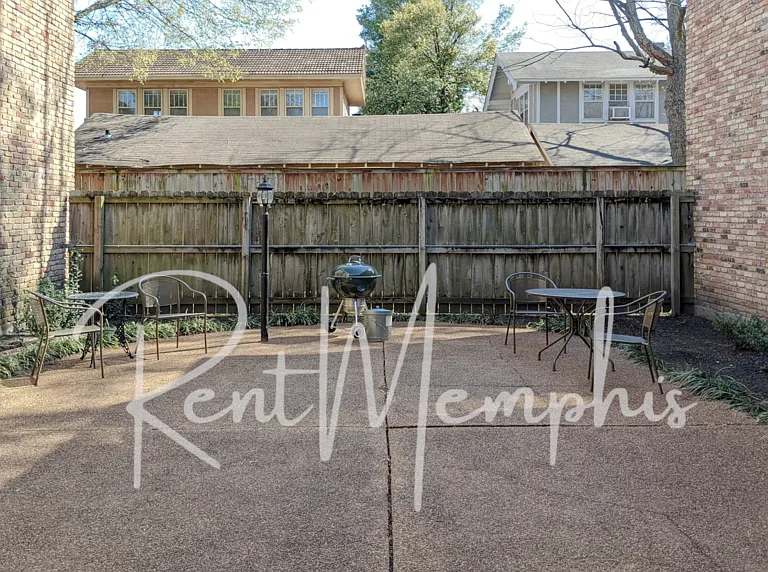 358 E Pkwy N #4 — Photo 13
