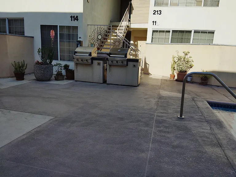 18640 Collins St #201 — Photo 25