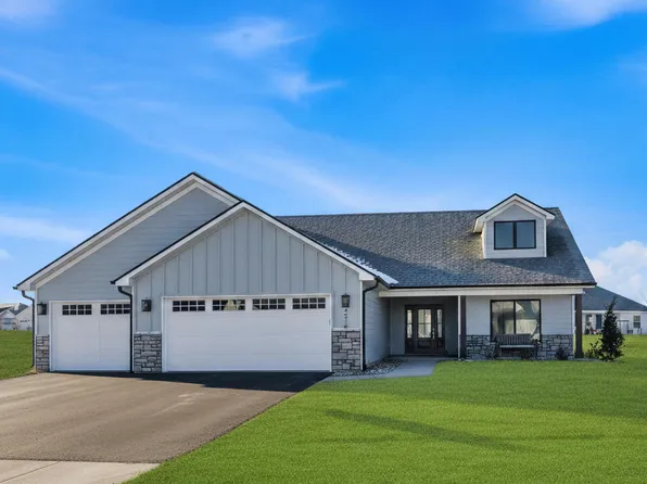 4516 Royal County Rd, Columbia, MO 65201