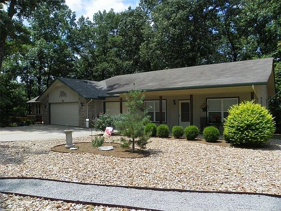 2nd image of 28 Tennyson Ln