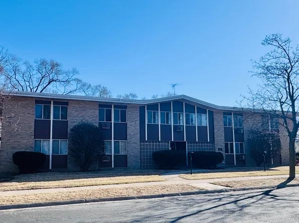 120 W Slifer St, Portage, WI