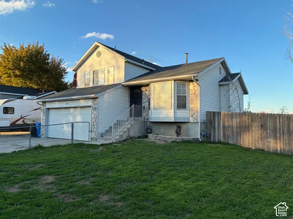 5762 W Chambre Dr S, Salt Lake City, UT 84118