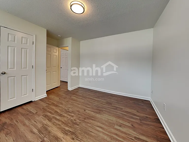 595 River Glen Ct — Photo 14