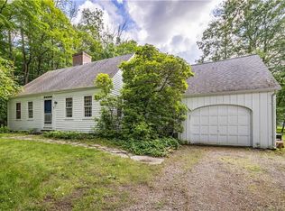 7 Storrs Heights Rd, Mansfield, CT 06268