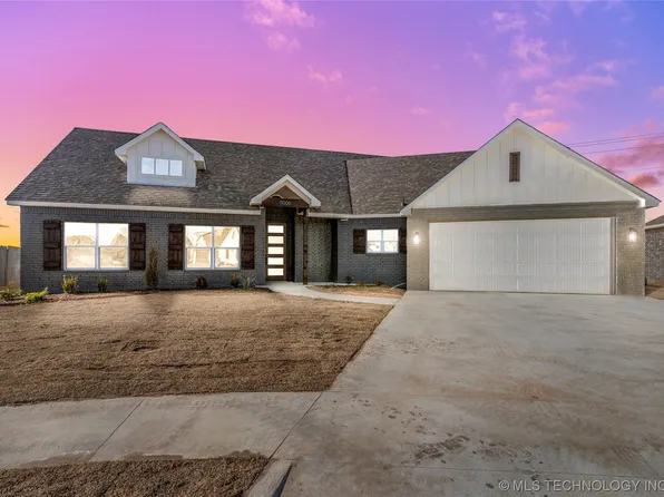 11006 S 274th East Ave, Coweta, OK 74429