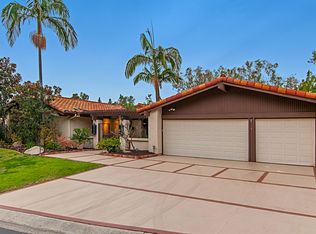 22 Lake Helix Dr, La Mesa, CA 91941