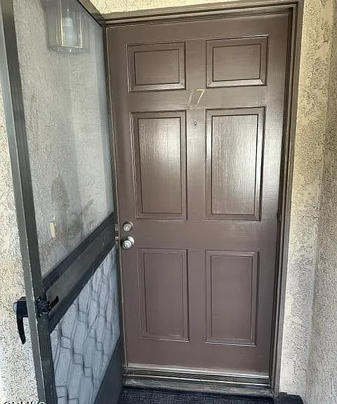 336 N Louise St #17 — Photo 3