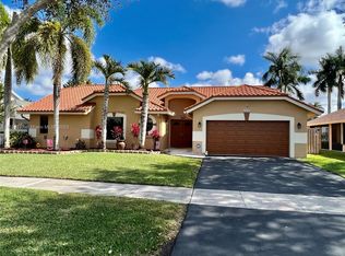 5740 SW 89th Way, Cooper City, FL 33328