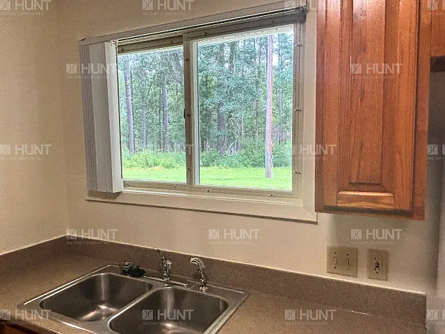 8 Lincoln Pl — Photo 8