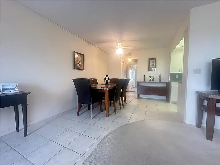 4037 Harwood Dr #D — Photo 7