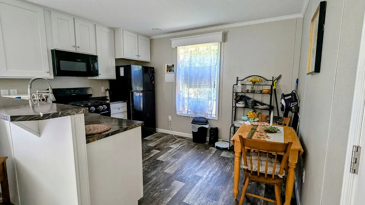 Building Photo - 71 Norton Ridge Rd #B