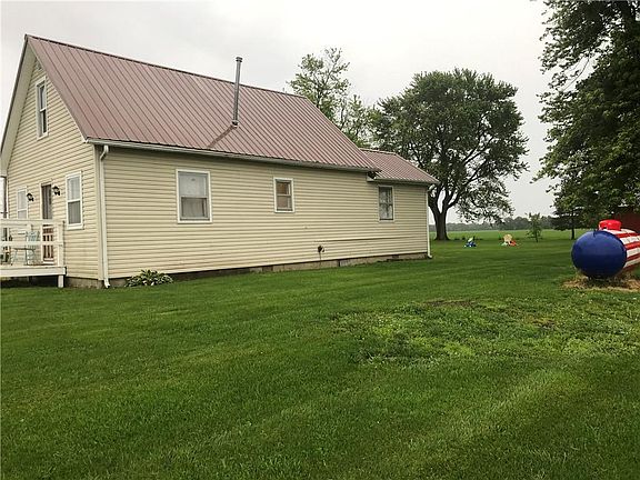 2nd image of 828 County Road 1200 N #N