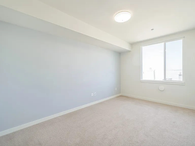 50 Jerrold Ave #305 — Photo 10