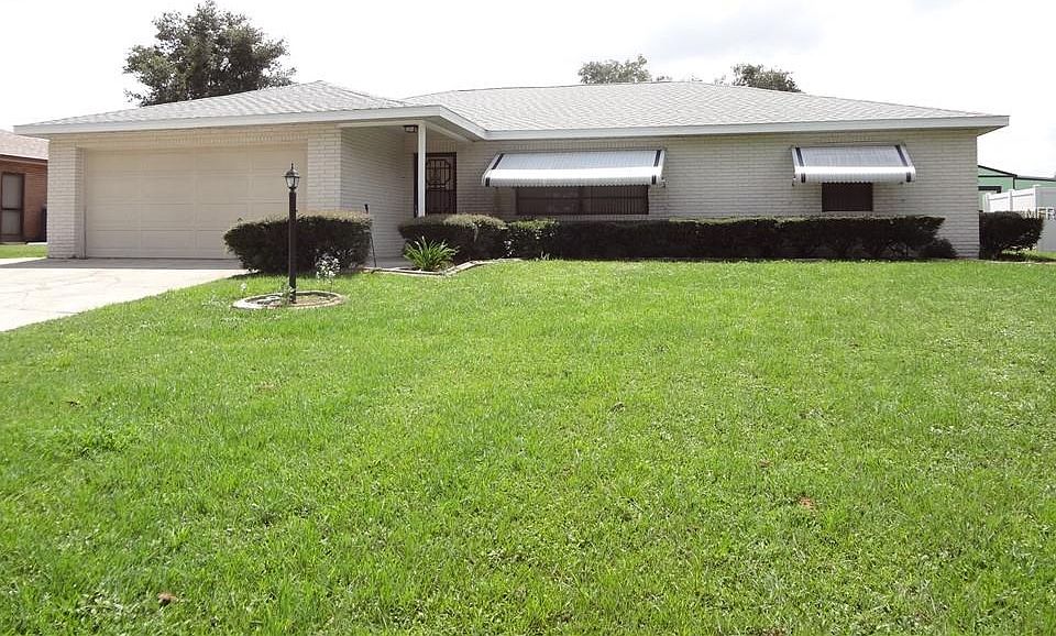 1st image of 190 N Ricklynn Ave