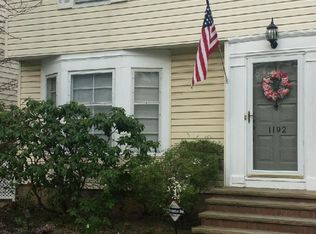 1192 Pennfield Rd, Cleveland, OH 44121