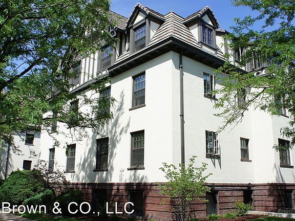 2nd image of 900 N Sherman St APT C21