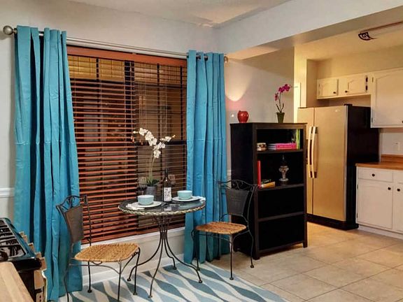 3rd image of 4595 Tradewinds Way