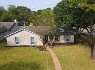 12402 Westella Dr, Houston, TX 77077