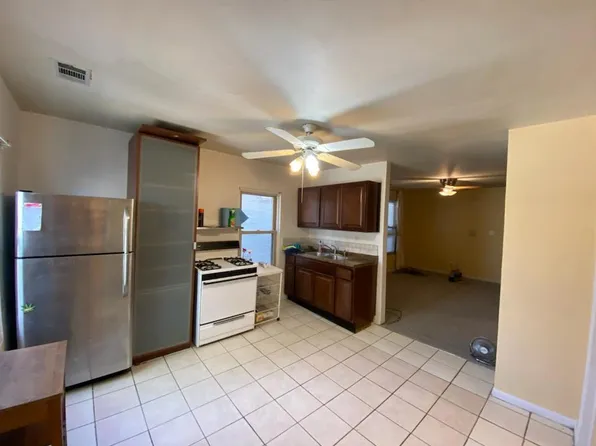 800 N Hermitage Ave, Chicago, IL 60622