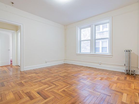 5th image of 257 Grant Ave APT B4