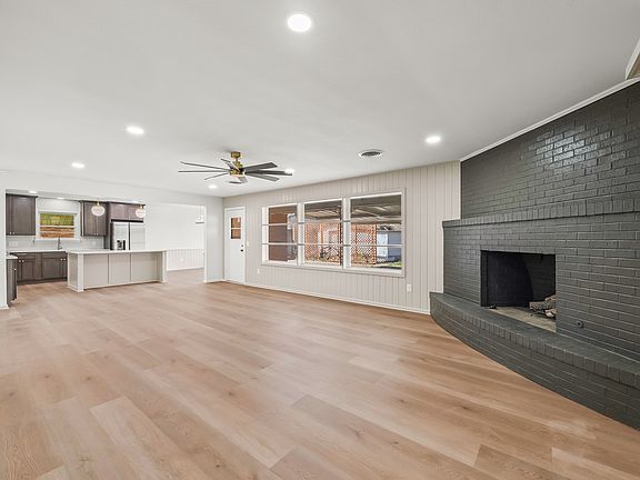 5th image of 3408 56th St