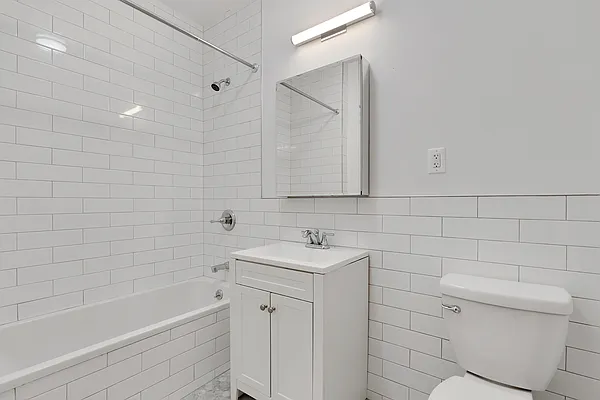 Rented by Compass | media 29