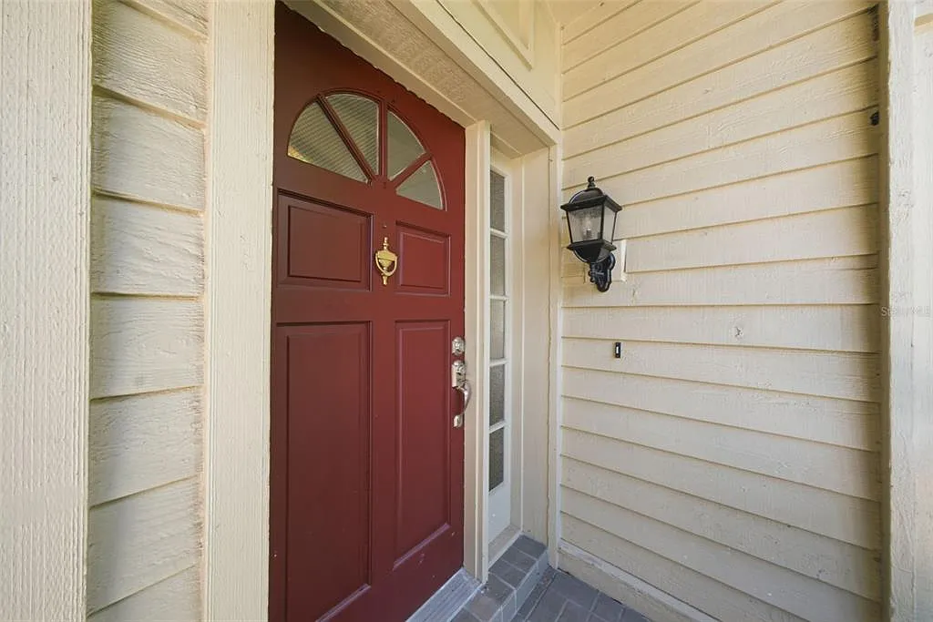 2 bed, 2.0 bath, 1353 sqft, $2,900 — Photo 3