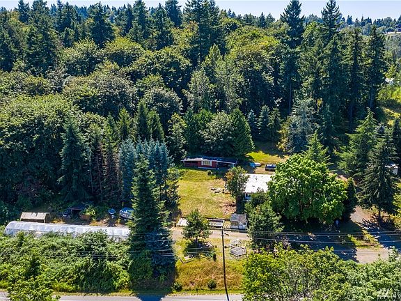 4th image of 3402 Pioneer Way E