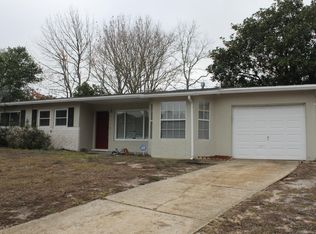 115 W Terry Cir, Mary Esther, FL 32569