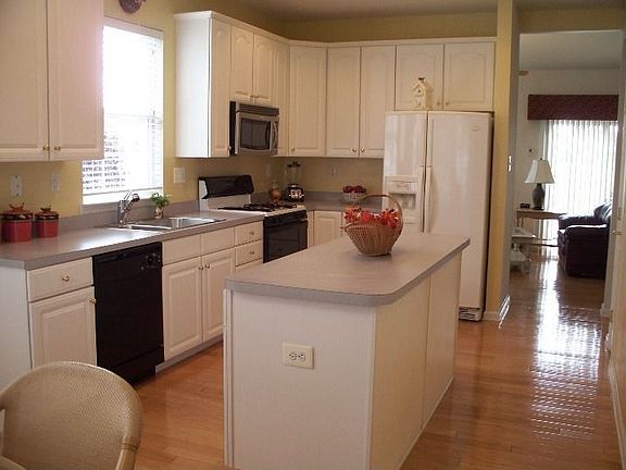 Island Kitchen