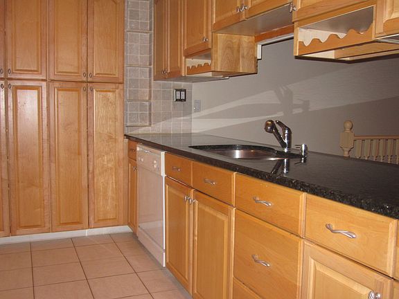 3rd image of 2120 Woodrow Wilson Blvd