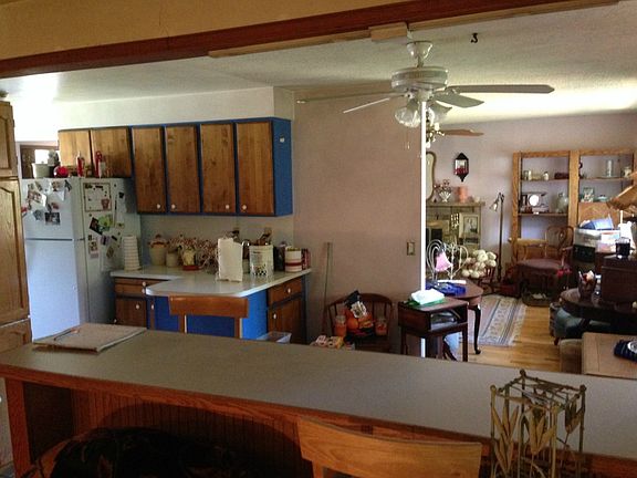 5th image of 3920 Southglen Pl SE