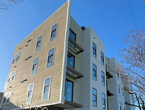 2385 Rhode Island Ave NE Photo 1