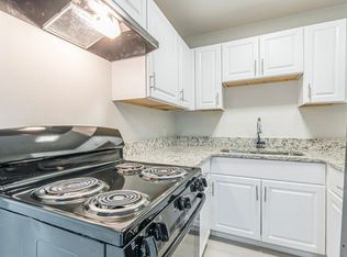 2959 Forrest Hills Dr SW #5, Atlanta, GA 30315