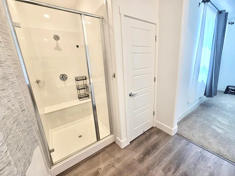 2137 Hunt St — Photo 24