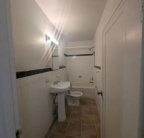 6210 Georgia Ave NW — Photo 4