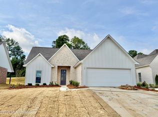 139 Bronson Bnd, Flowood, MS 39232