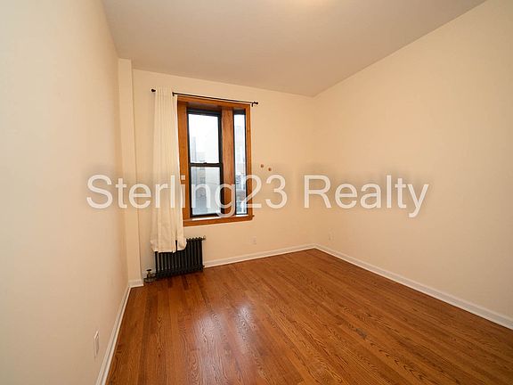 4th image of 31-06 38th St #Aa11