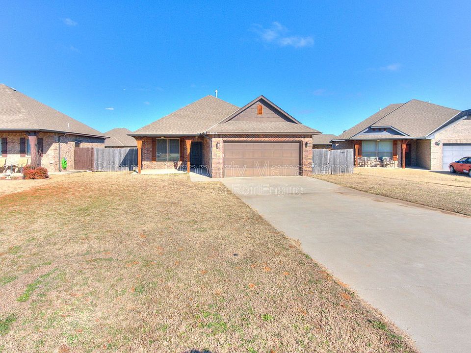 1st image of 20575 Pioneer Dr