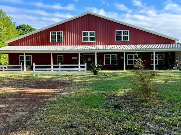 310 Jimmy Lott Ln, Douglas, GA 31535