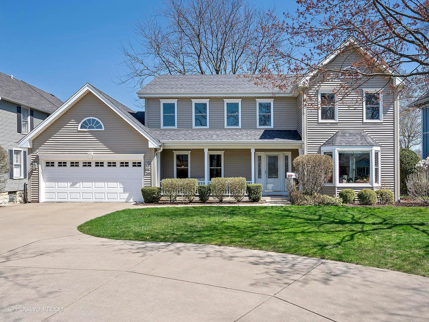 265 S York St photo 1