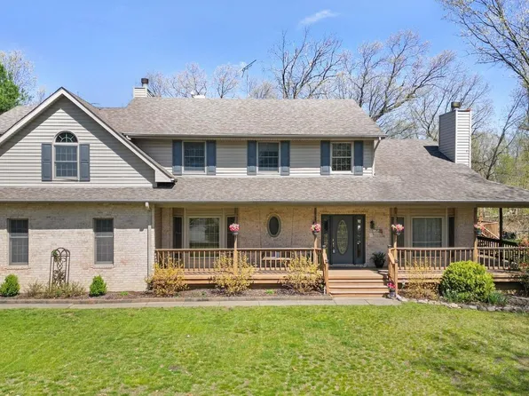 9048 Cypress Ct, Demotte, IN 46310