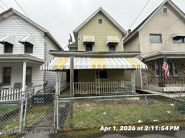 1st image of 348 N Rebecca Ave