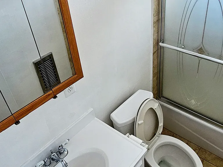 13601 Van Ness Ave #9 — Photo 7