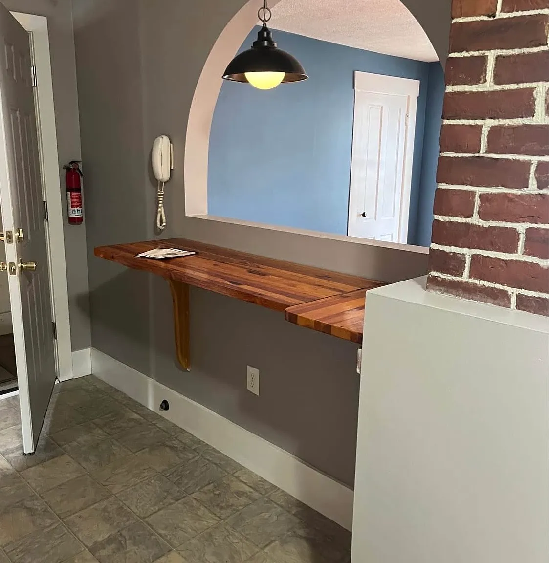 1 bed, $1,300 — Photo 1