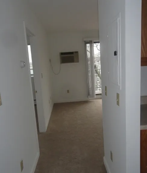 45 Eleanor St #21 — Photo 2