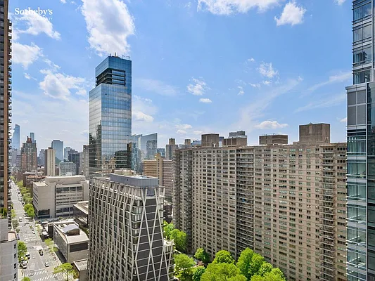 Sold by Sotheby's International Realty | media 24